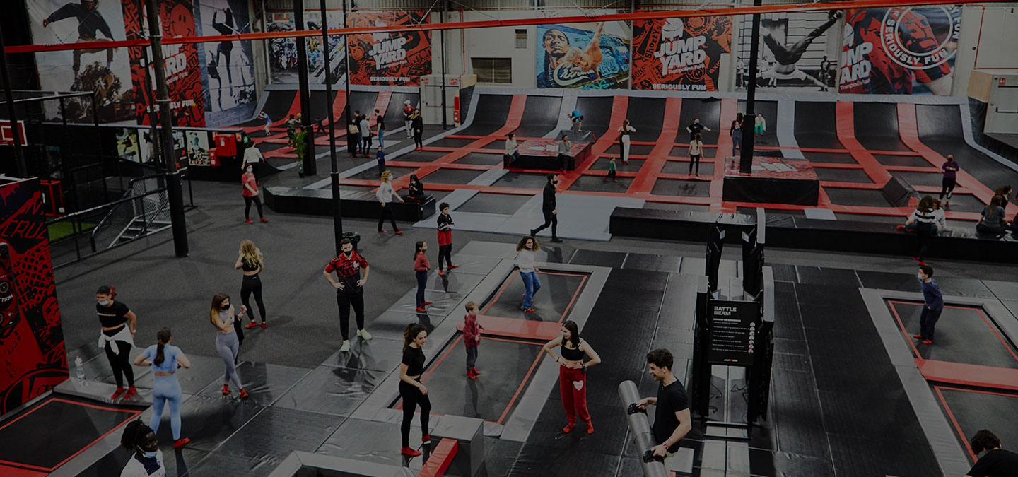 Parque Camas Elásticas Barcelona JumpYard