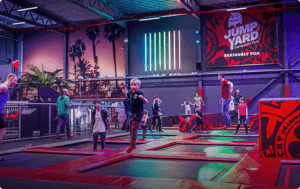 Parque de trampolins JumpYard